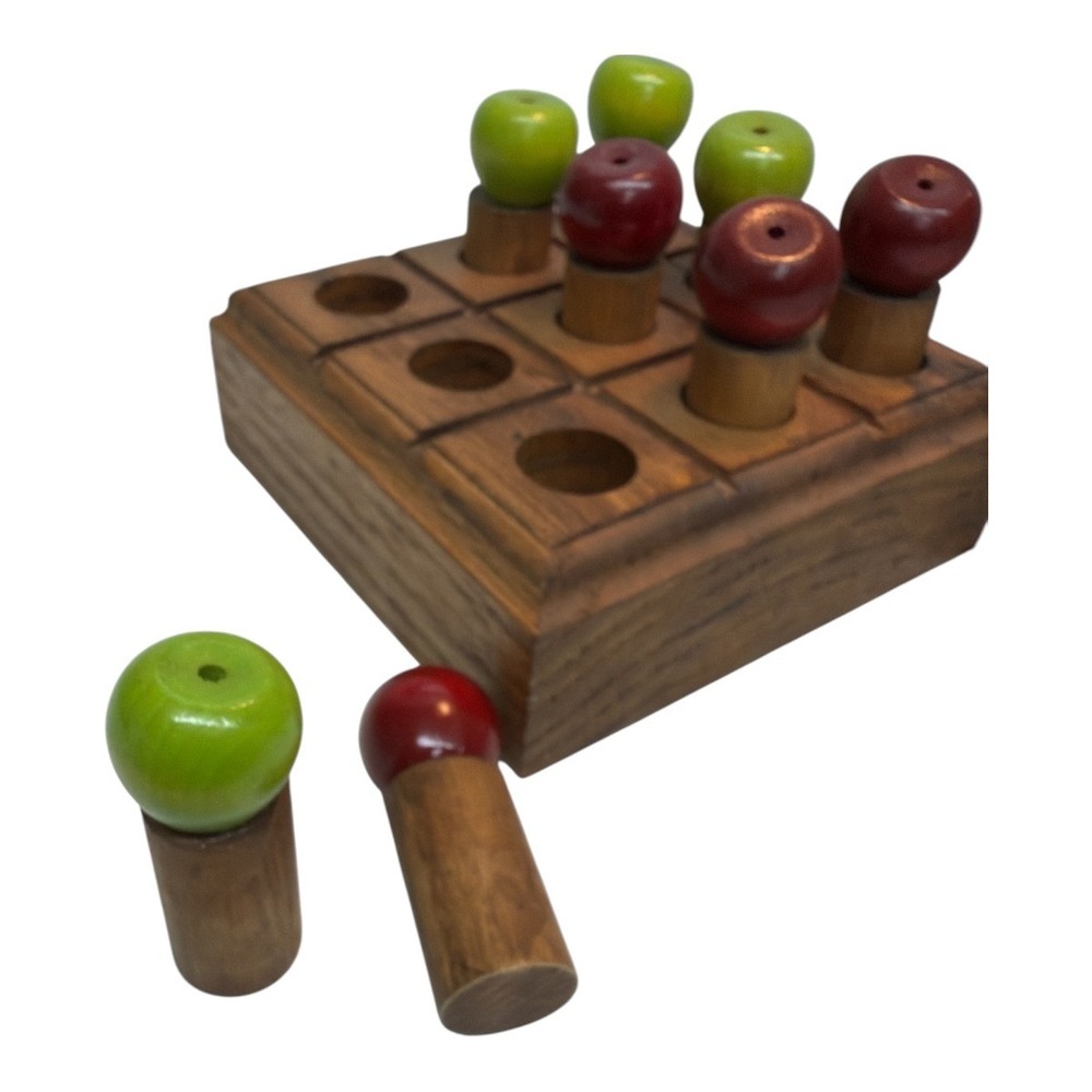 Wooden Tic Tac Toe Game Red Green Apples 4 7/8" Square Cottage Core Whimsy